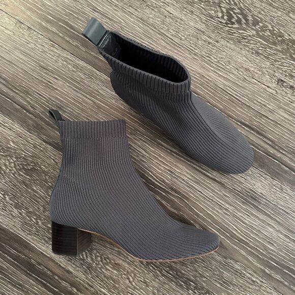 Everlane the Glove Boot in Grey - Picture 1 of 8